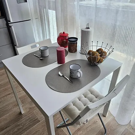 Apartment Moderne Proche Paris Bobigny